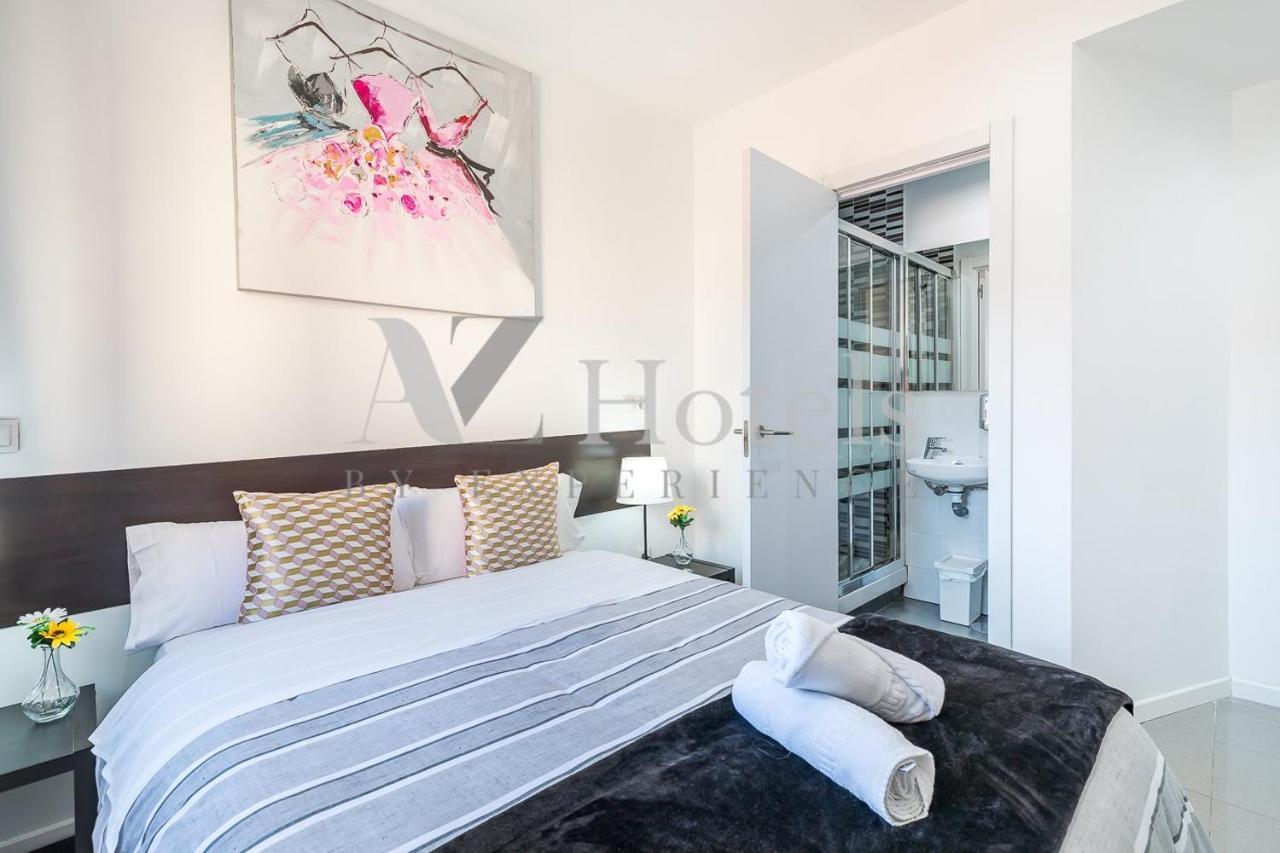Ayz Sierra De Meira - Auto Check-In Property (Adults Only) Madrid Buitenkant foto