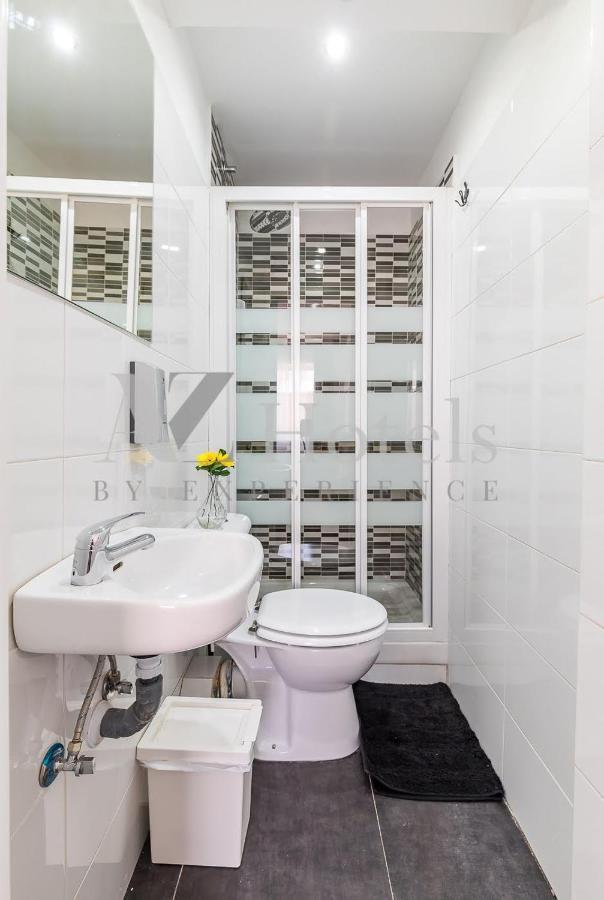 Ayz Sierra De Meira - Auto Check-In Property (Adults Only) Madrid Buitenkant foto